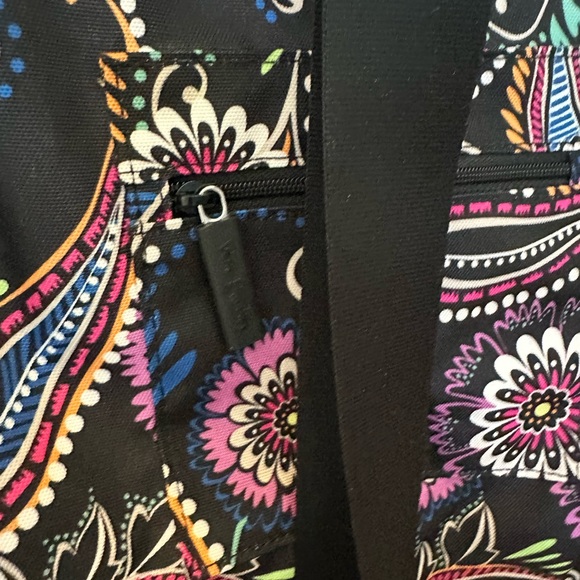 Vera Bradley Bandana Swirl BIG Laundry Bag Shoulder Strap Drawstring - Picture 9 of 13